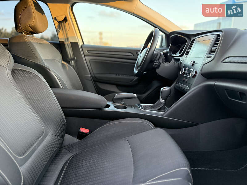 Седан Renault Megane 2018 в Киеве