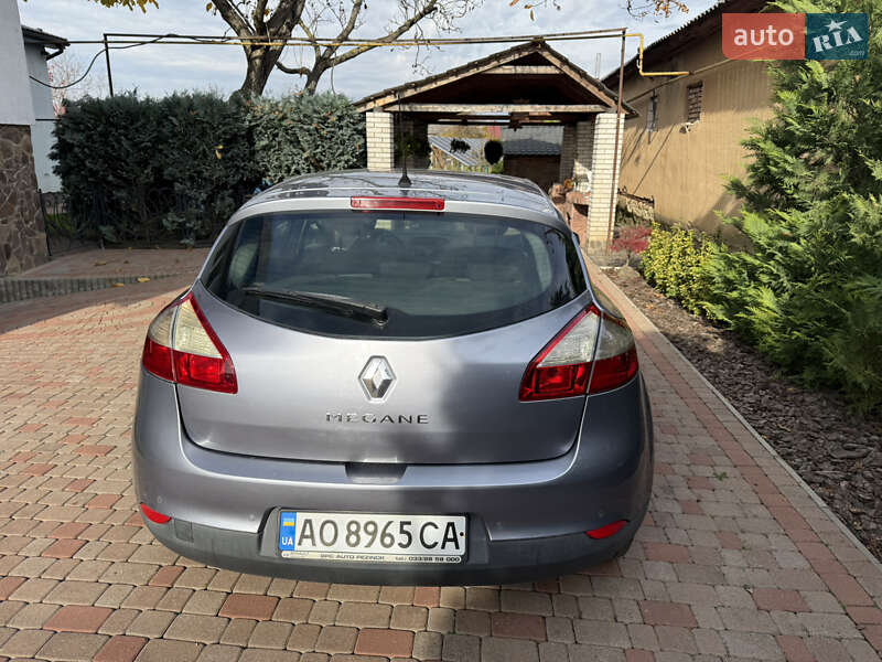 Хетчбек Renault Megane 2009 в Виноградові