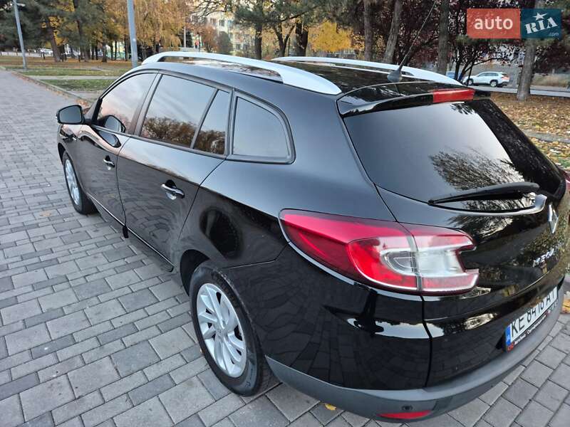 Универсал Renault Megane 2015 в Днепре фото 4 Универсал Renault Megane 2015 в Днепре