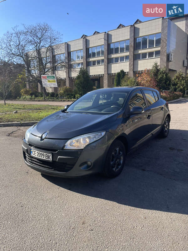 Хэтчбек Renault Megane 2011 в Кропивницком фото 3 Хэтчбек Renault Megane 2011 в Кропивницком