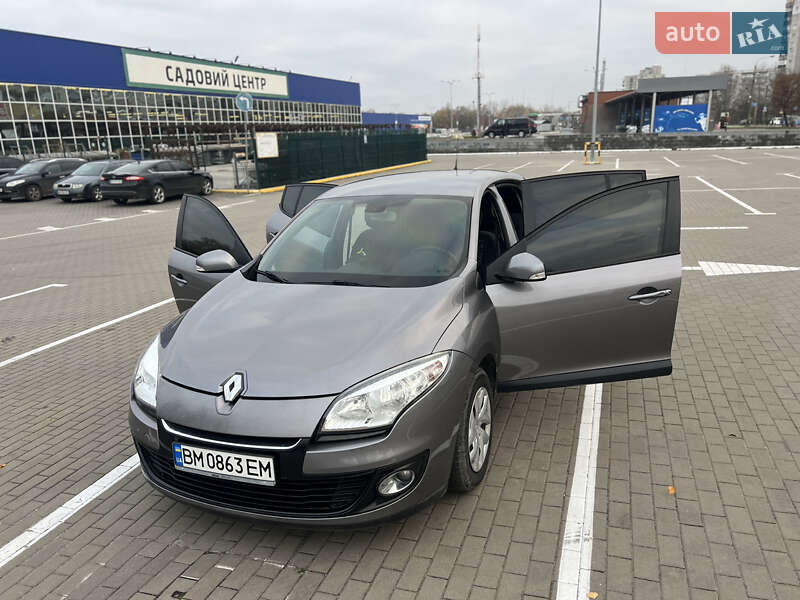Хетчбек Renault Megane 2012 в Сумах