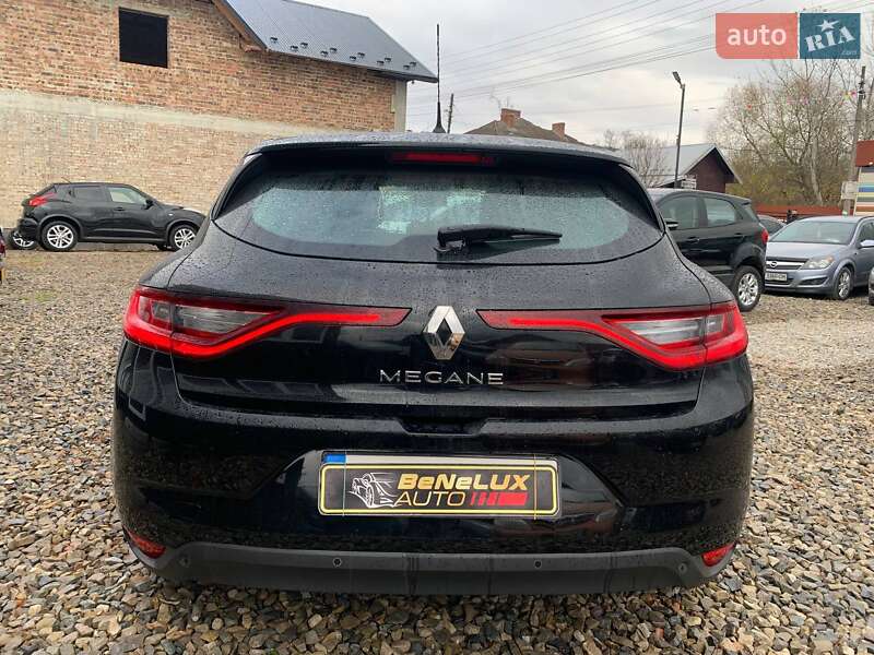 Хэтчбек Renault Megane 2016 в Коломые фото 5 Хэтчбек Renault Megane 2016 в Коломые