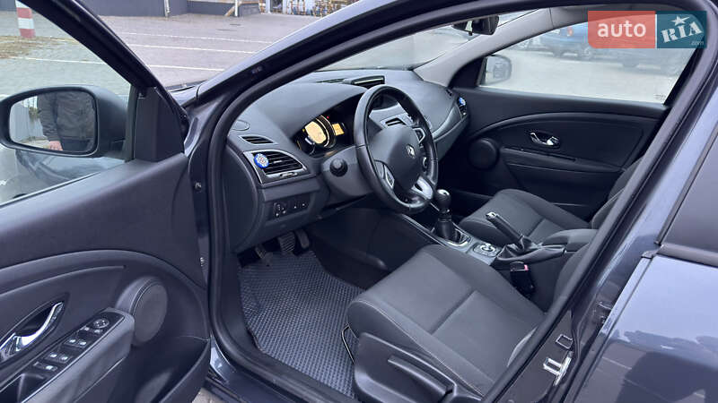 Универсал Renault Megane 2012 в Кременчуге фото 58 Универсал Renault Megane 2012 в Кременчуге