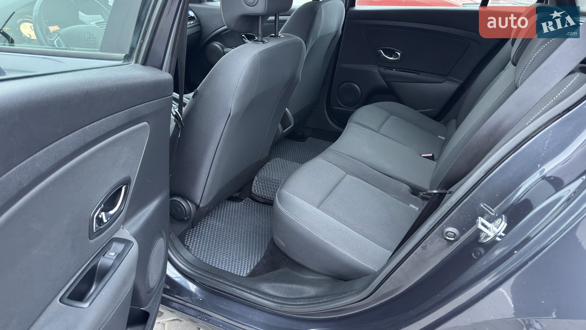 2012 Renault Megane - мініатюра 82