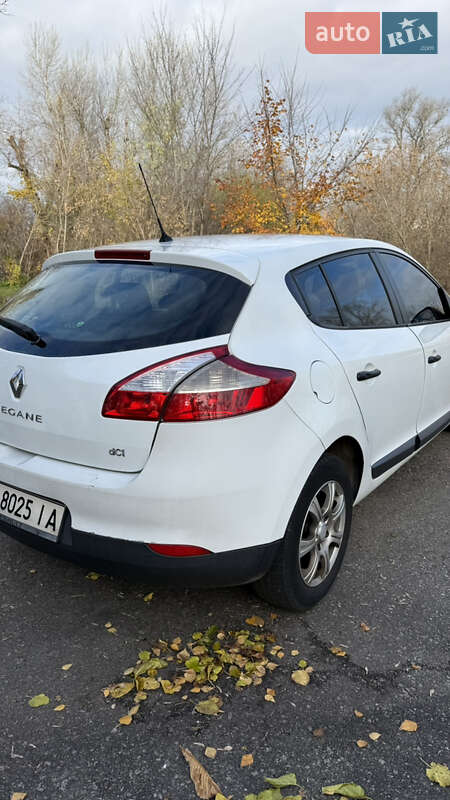 Хэтчбек Renault Megane 2010 в Киеве фото 10 Хэтчбек Renault Megane 2010 в Киеве