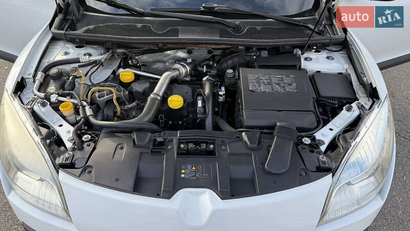 Хэтчбек Renault Megane 2010 в Киеве фото 16 Хэтчбек Renault Megane 2010 в Киеве