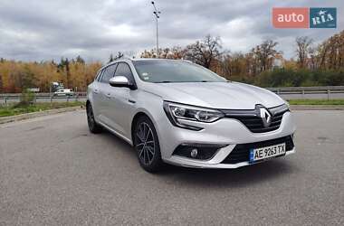 Универсал Renault Megane 2017 в Киеве