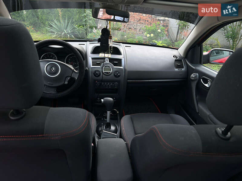 Универсал Renault Megane 2007 в Новояворовске фото 21 Универсал Renault Megane 2007 в Новояворовске
