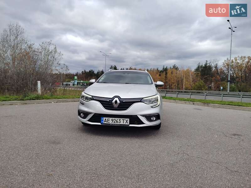 Универсал Renault Megane 2017 в Киеве