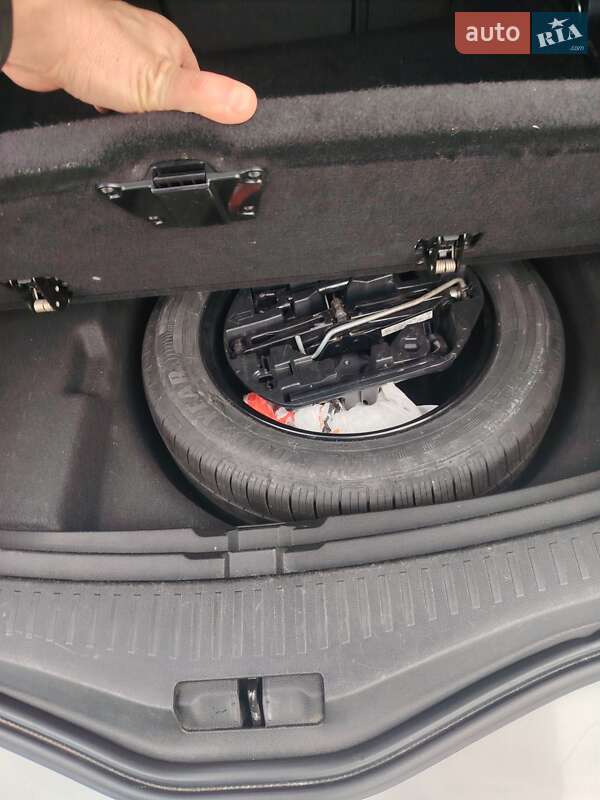 Универсал Renault Megane 2017 в Киеве