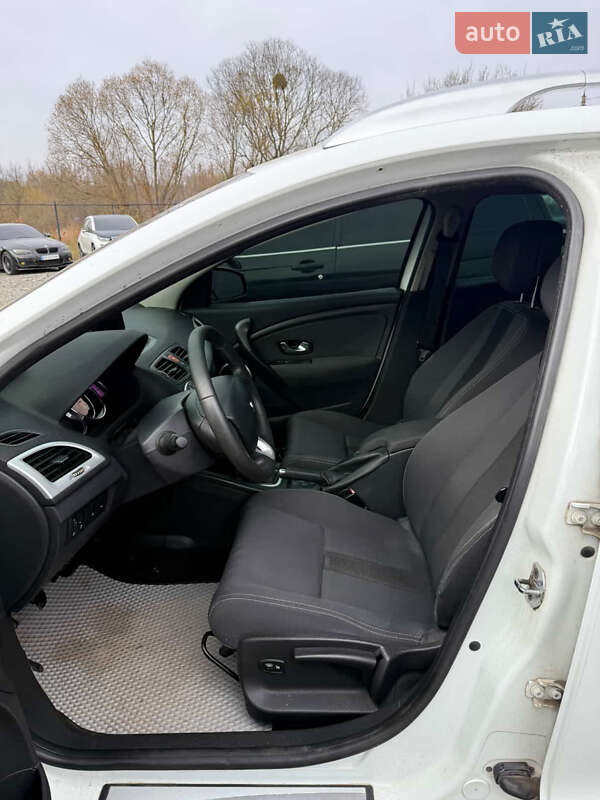 Универсал Renault Megane 2010 в Хмельницком фото 8 Универсал Renault Megane 2010 в Хмельницком