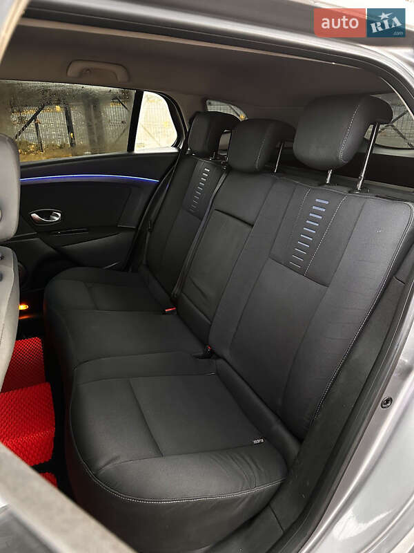 Универсал Renault Megane 2009 в Ровно фото 35 Универсал Renault Megane 2009 в Ровно