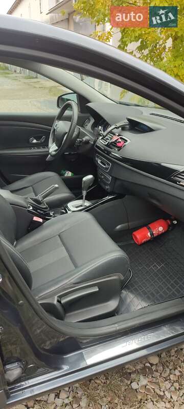 Хэтчбек Renault Megane 2011 в Ивано-Франковске фото 9 Хэтчбек Renault Megane 2011 в Ивано-Франковске