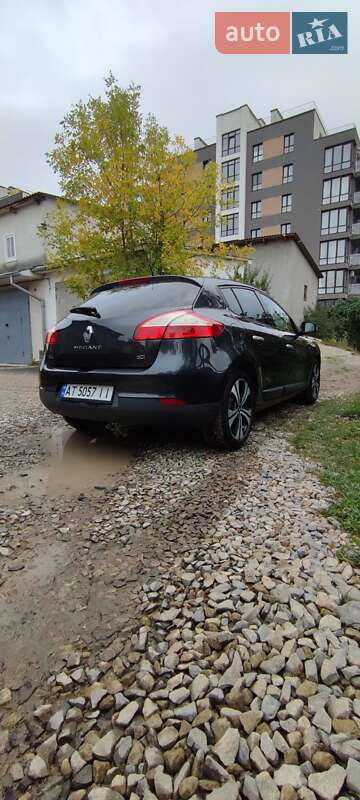 Хэтчбек Renault Megane 2011 в Ивано-Франковске фото 2 Хэтчбек Renault Megane 2011 в Ивано-Франковске