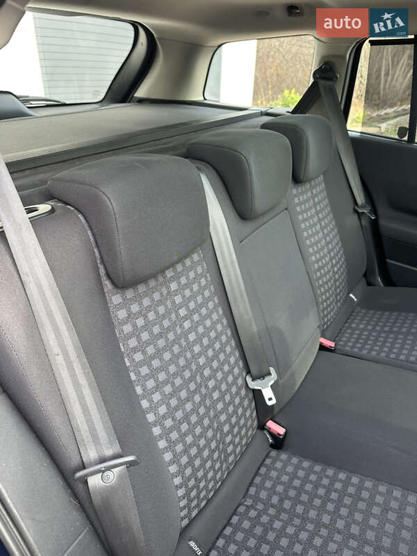 Универсал Renault Megane 2006 в Хороле