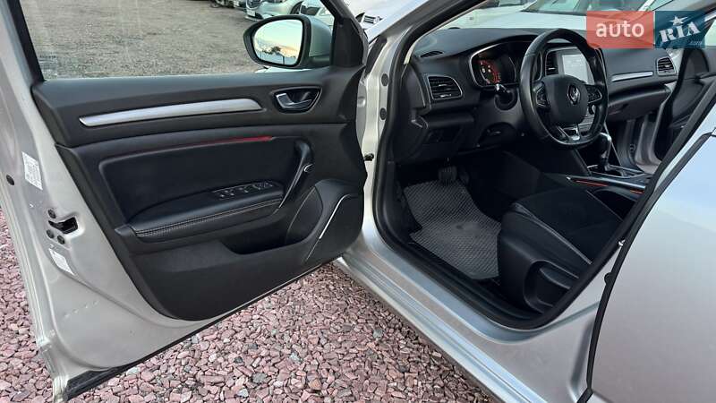 Универсал Renault Megane 2017 в Киеве фото 16 Универсал Renault Megane 2017 в Киеве