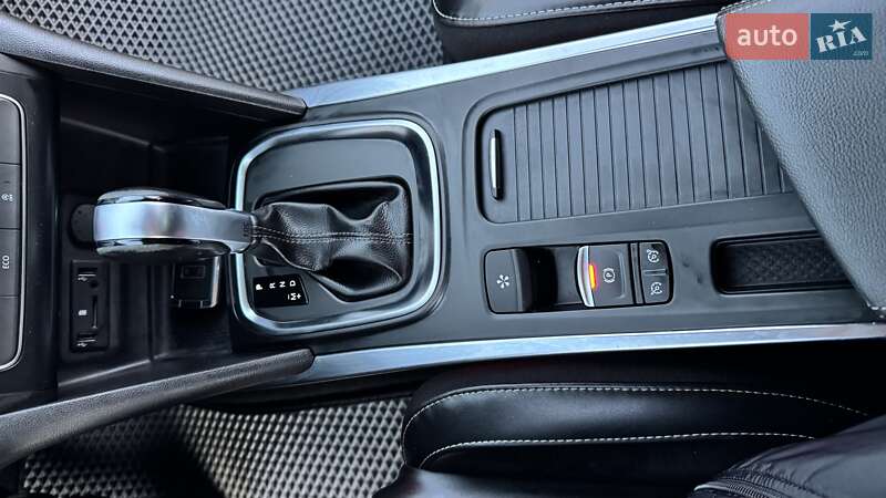 Универсал Renault Megane 2017 в Киеве фото 26 Универсал Renault Megane 2017 в Киеве