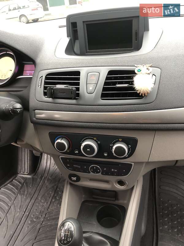 Хэтчбек Renault Megane 2011 в Одессе