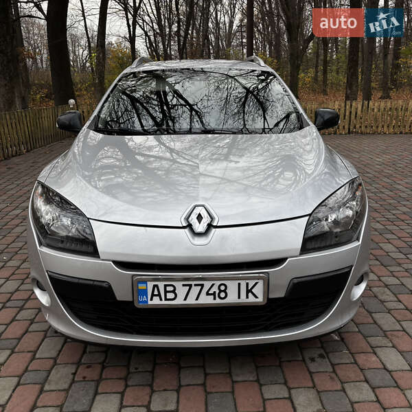 Renault Megane 2011 Renault Megane 2011