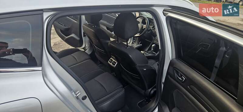 Универсал Renault Megane 2017 в Луцке фото 35 Универсал Renault Megane 2017 в Луцке