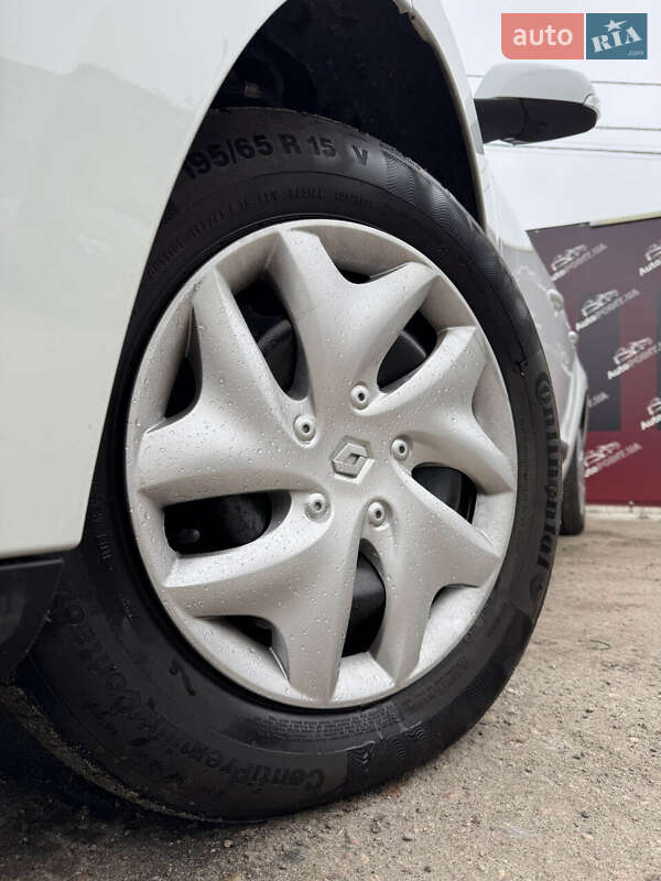 Хэтчбек Renault Megane 2014 в Сумах