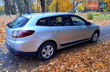 Универсал Renault Megane 2010 в Глухове