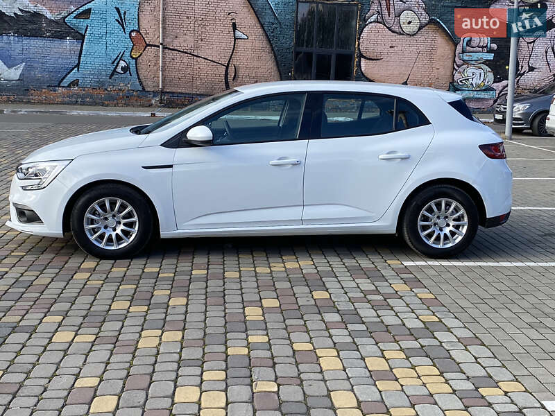 Хетчбек Renault Megane 2017 в Луцьку