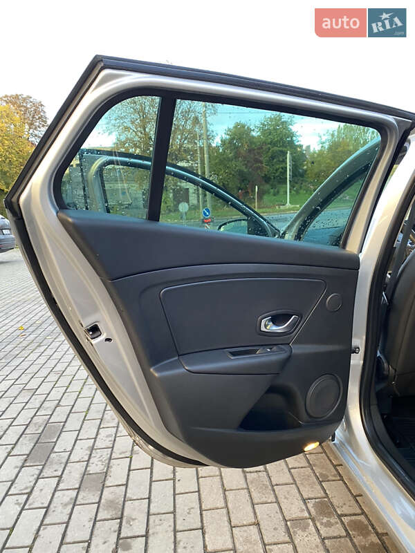 Универсал Renault Megane 2010 в Ровно