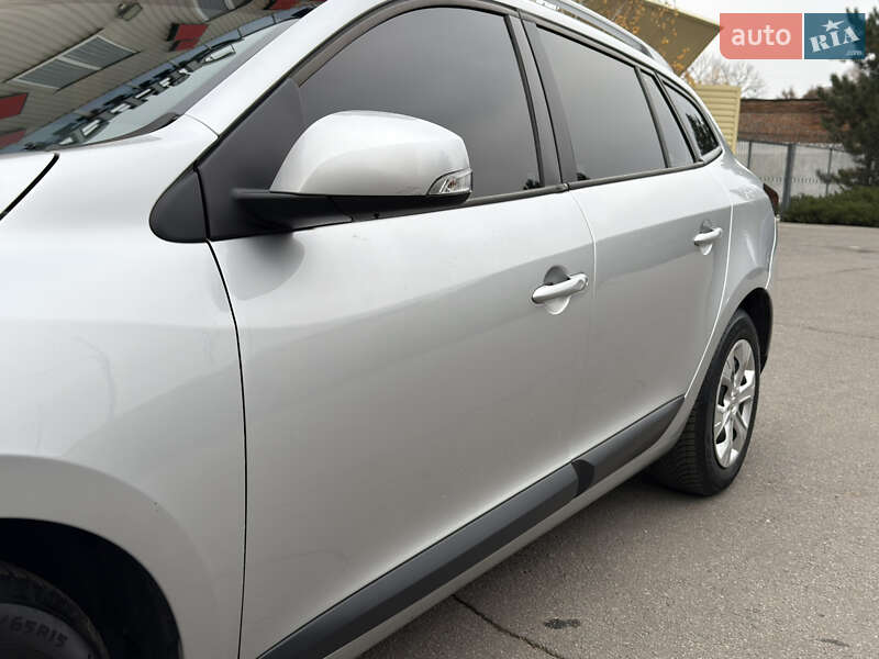 Универсал Renault Megane 2010 в Полтаве