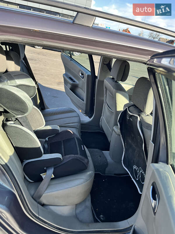 Универсал Renault Megane 2003 в Яремче