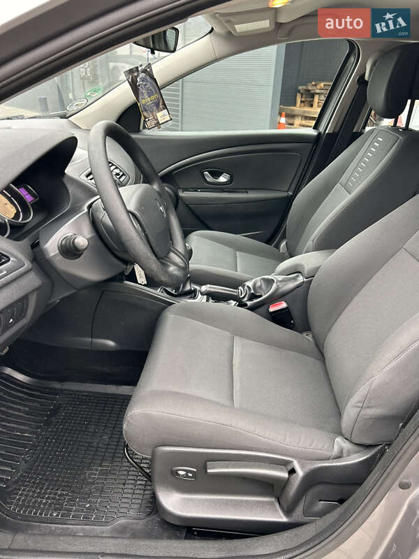 Универсал Renault Megane 2010 в Полтаве