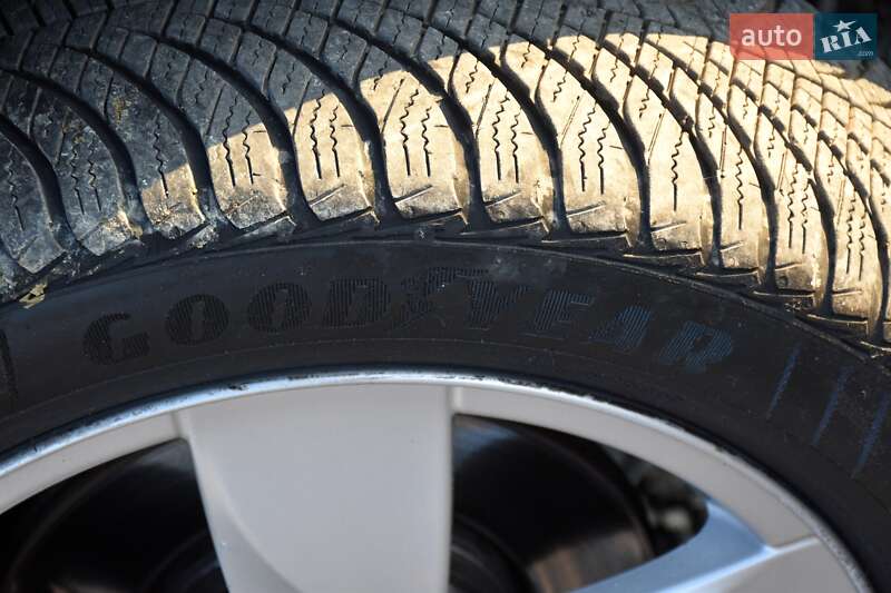 Универсал Renault Megane 2013 в Дрогобыче фото 16 Универсал Renault Megane 2013 в Дрогобыче