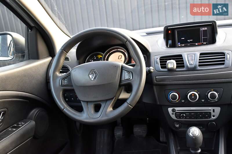 Универсал Renault Megane 2013 в Дрогобыче фото 32 Универсал Renault Megane 2013 в Дрогобыче