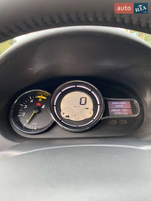 Универсал Renault Megane 2011 в Ровно фото 34 Универсал Renault Megane 2011 в Ровно