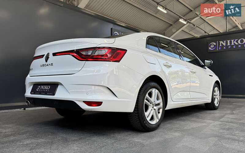 Седан Renault Megane 2018 в Києві