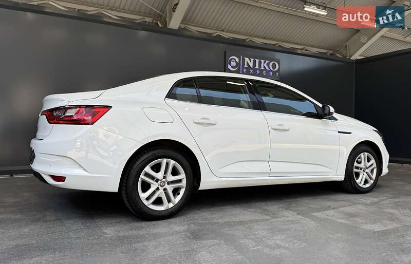 Седан Renault Megane 2018 в Києві