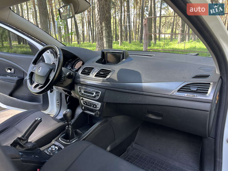 Универсал Renault Megane 2012 в Чернигове фото 21 Универсал Renault Megane 2012 в Чернигове