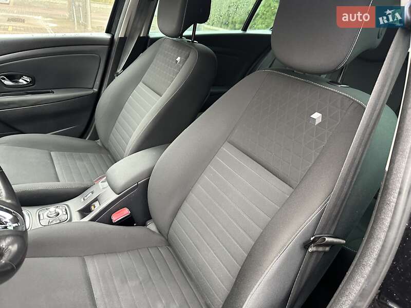 Универсал Renault Megane 2015 в Киеве