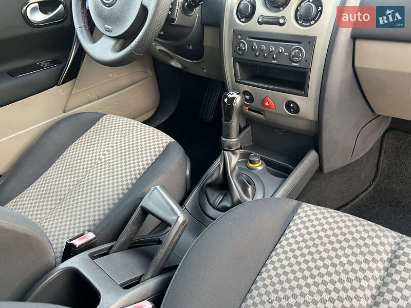Универсал Renault Megane 2005 в Луцке фото 54 Универсал Renault Megane 2005 в Луцке