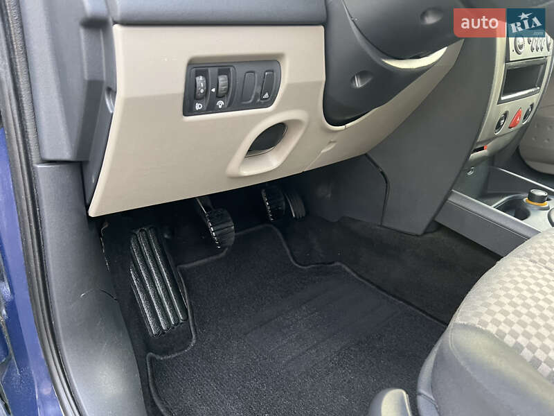 Универсал Renault Megane 2005 в Луцке фото 62 Универсал Renault Megane 2005 в Луцке