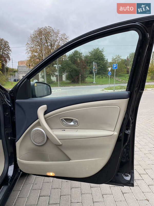 Універсал Renault Megane 2010 в Рівному фото 20 Універсал Renault Megane 2010 в Рівному