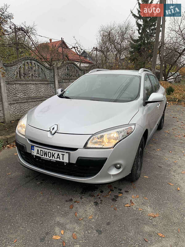 Универсал Renault Megane 2011 в Звенигородке