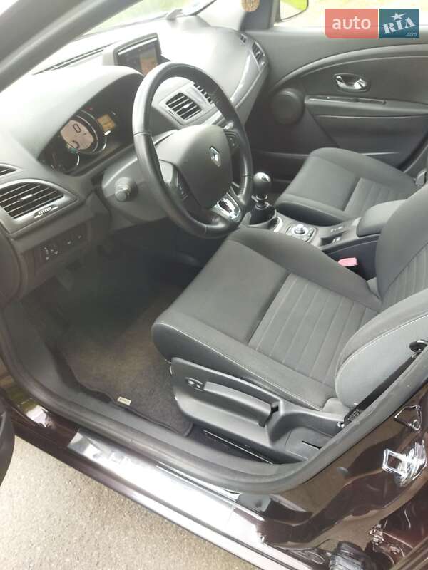 Універсал Renault Megane 2015 в Первомайську