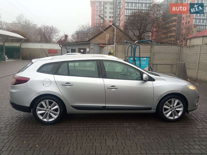Універсал Renault Megane 2010 в Дрогобичі