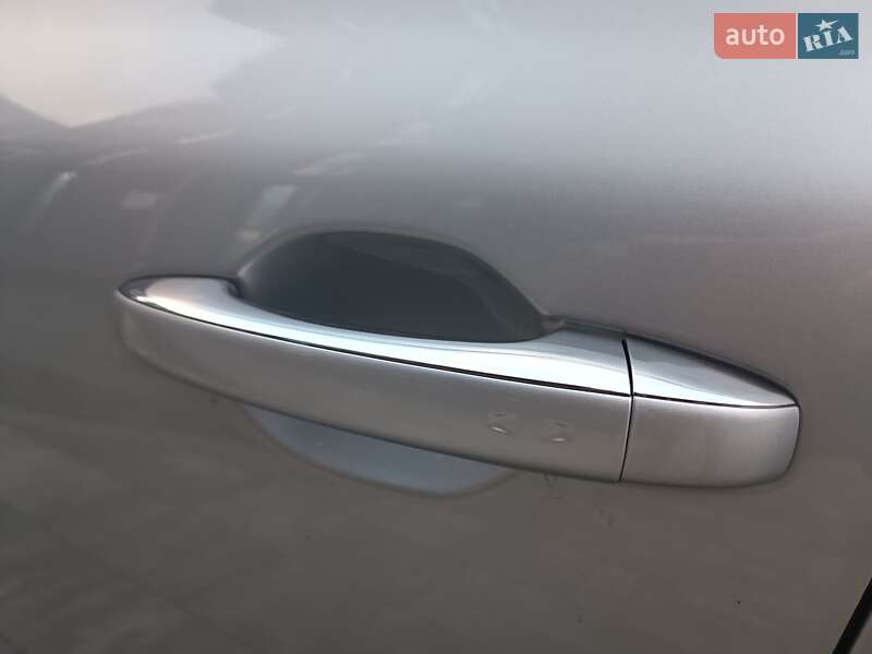 Седан Renault Megane 2020 в Львові