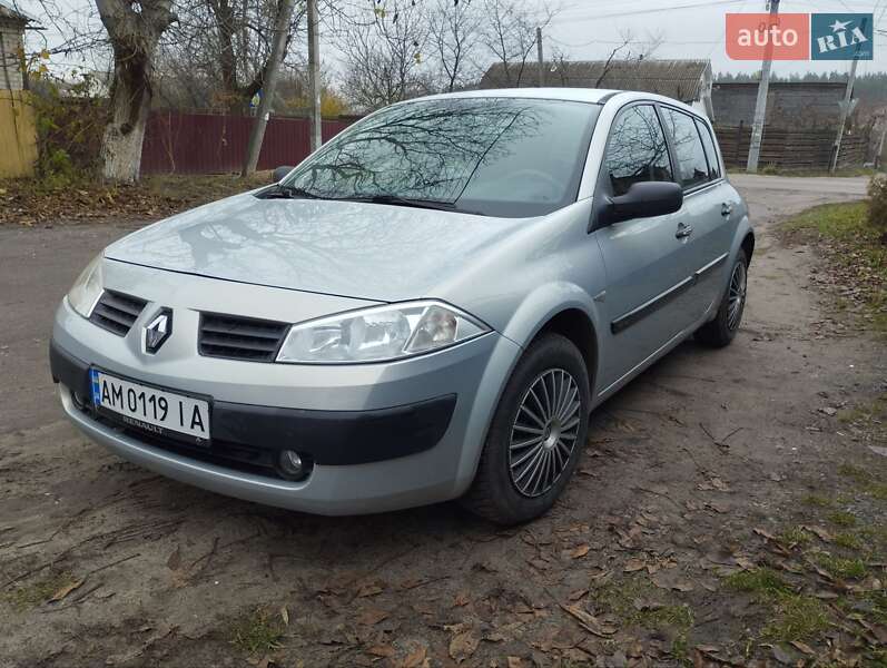 Хэтчбек Renault Megane 2003 в Радомышле фото 4 Хэтчбек Renault Megane 2003 в Радомышле