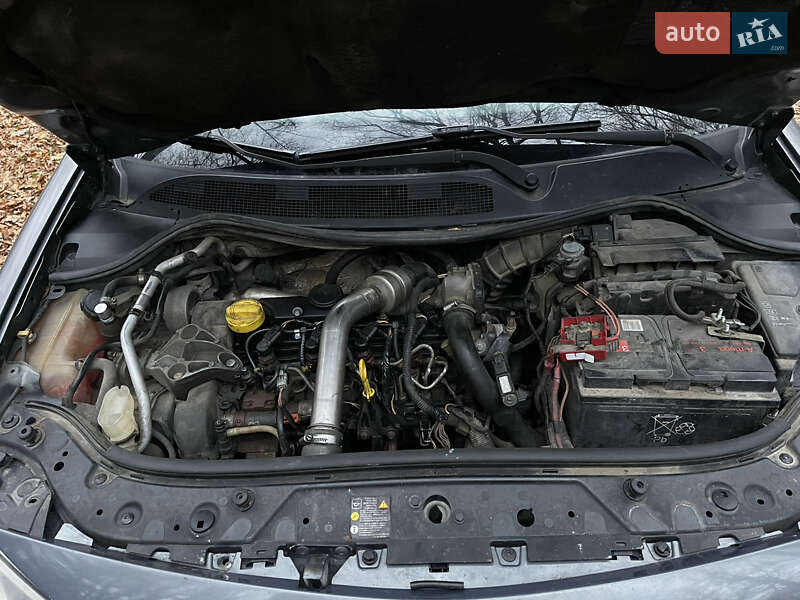 Універсал Renault Megane 2006 в Самборі фото 27 Універсал Renault Megane 2006 в Самборі