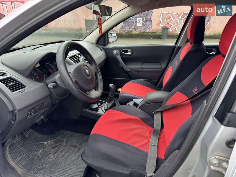 Універсал Renault Megane 2006 в Хмельницькому фото 10 Універсал Renault Megane 2006 в Хмельницькому
