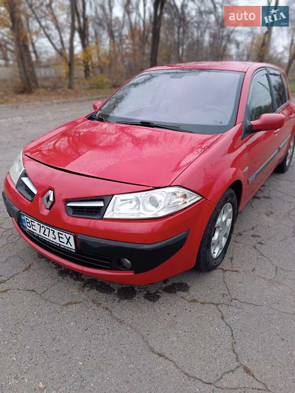 Хэтчбек Renault Megane 2006 в Кривом Роге фото 9 Хэтчбек Renault Megane 2006 в Кривом Роге