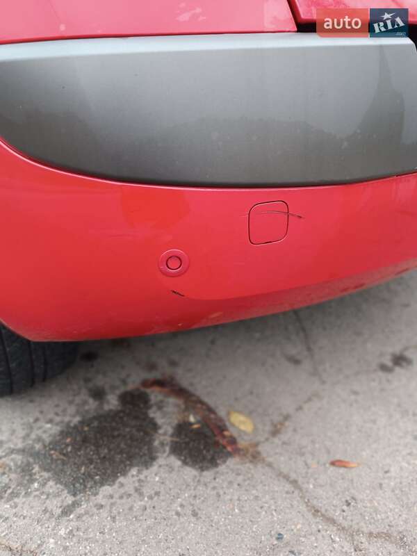 Хэтчбек Renault Megane 2006 в Кривом Роге фото 21 Хэтчбек Renault Megane 2006 в Кривом Роге